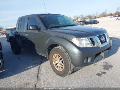 NISSAN FRONTIER 2015