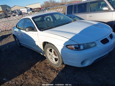 PONTIAC GRAND PRIX 2000