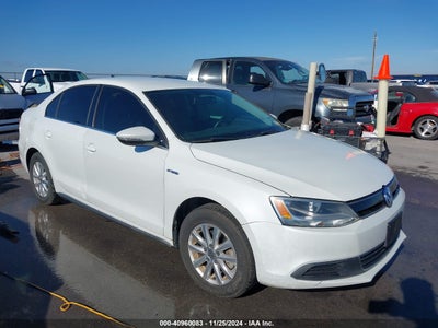 VOLKSWAGEN JETTA HYBRID 2013