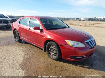 CHRYSLER 200 2013