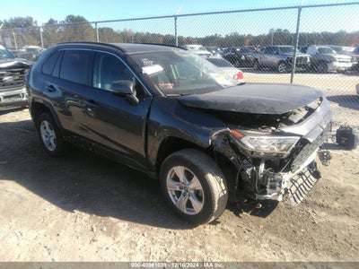 TOYOTA RAV4 2021