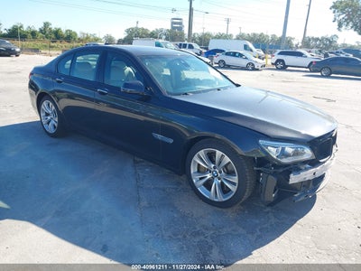BMW 750I 2013
