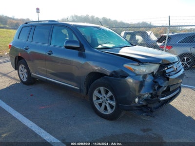 TOYOTA HIGHLANDER 2013