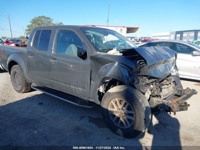 NISSAN FRONTIER 2014