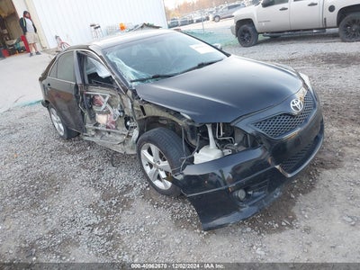 TOYOTA CAMRY 2011