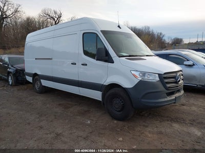 MERCEDES-BENZ SPRINTER 2500 2023