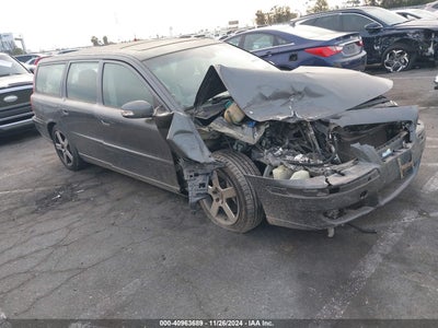 VOLVO V70 2007