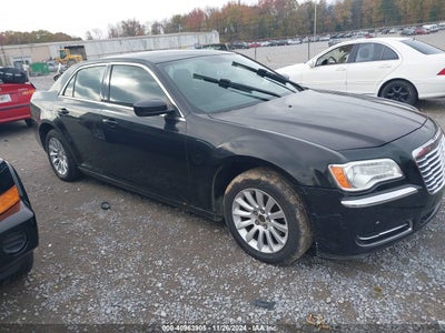 CHRYSLER 300 2011