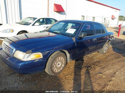 FORD CROWN VICTORIA 2004