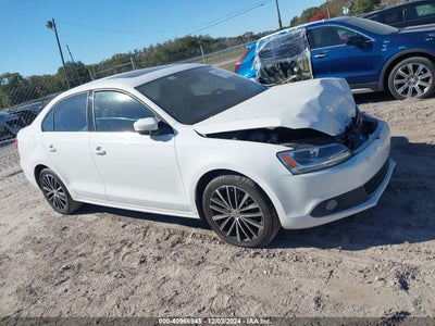 VOLKSWAGEN JETTA 2012
