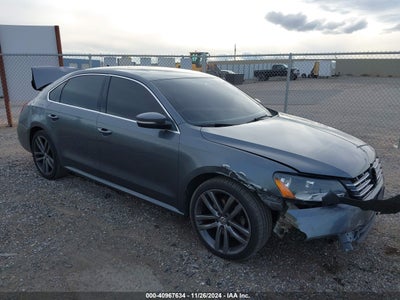 VOLKSWAGEN PASSAT 2015