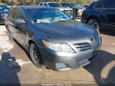 TOYOTA CAMRY 2010