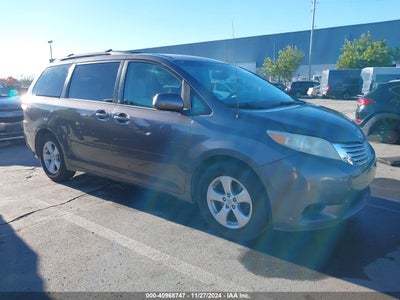 TOYOTA SIENNA 2012