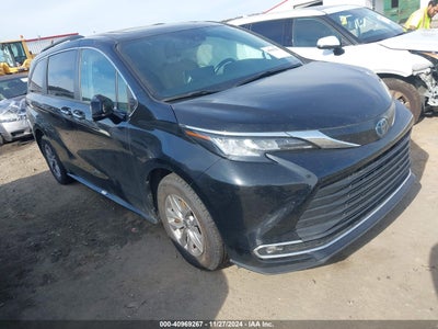 TOYOTA SIENNA 2022