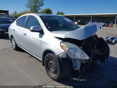 NISSAN VERSA 2013