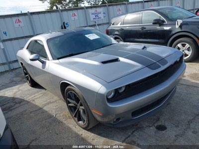 DODGE CHALLENGER 2016