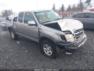 TOYOTA TUNDRA 2002
