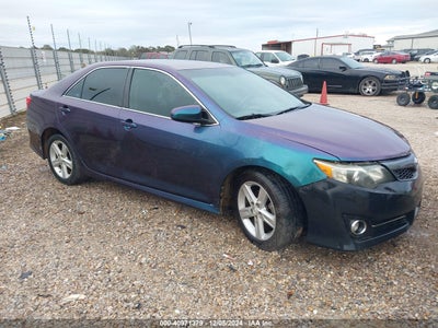 TOYOTA CAMRY 2014