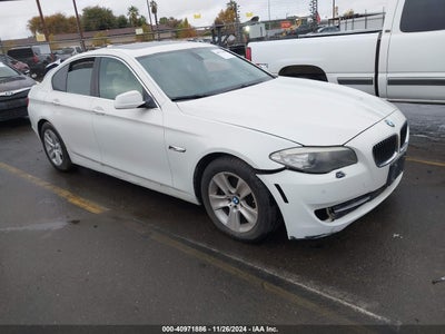 BMW 528I 2011