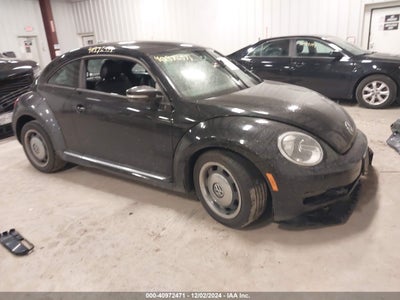 VOLKSWAGEN BEETLE 2012