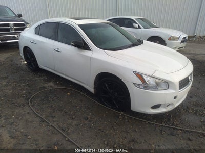 NISSAN MAXIMA 2012