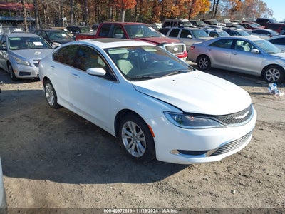CHRYSLER 200 2016