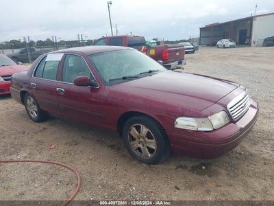 FORD CROWN VICTORIA 2011