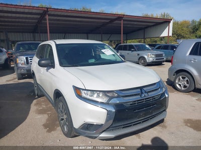 MITSUBISHI OUTLANDER 2017