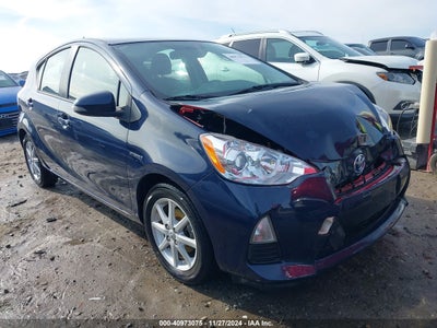TOYOTA PRIUS C 2012