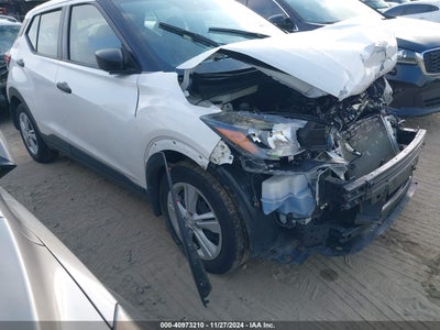 NISSAN KICKS 2022