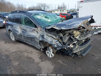SUBARU OUTBACK 2019