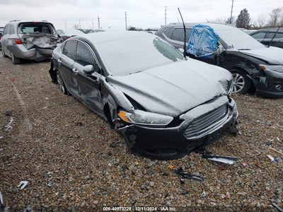 FORD FUSION HYBRID 2015