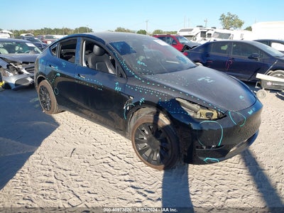 TESLA MODEL Y 2021