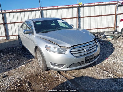 FORD TAURUS 2015