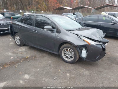 TOYOTA PRIUS 2016