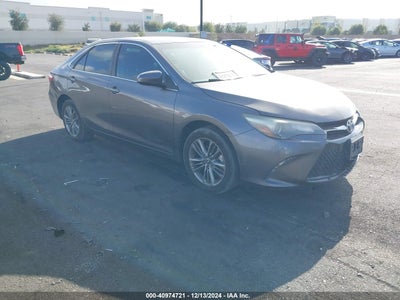 TOYOTA CAMRY 2016