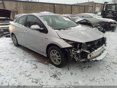 TOYOTA PRIUS PRIME 2018