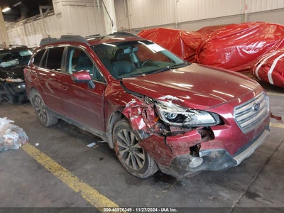 SUBARU OUTBACK 2015