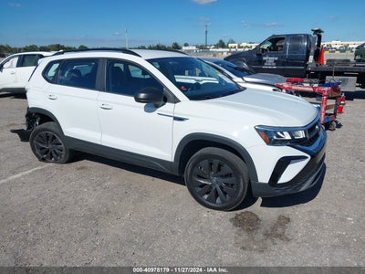 VOLKSWAGEN TAOS 2022