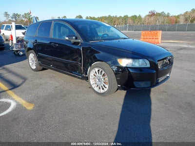 VOLVO V50 2010
