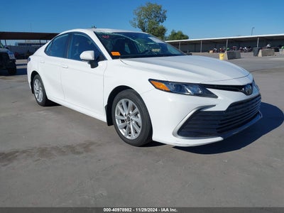 TOYOTA CAMRY 2023