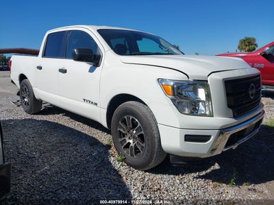 NISSAN TITAN 2023