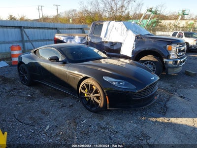 ASTON MARTIN DB11 2017