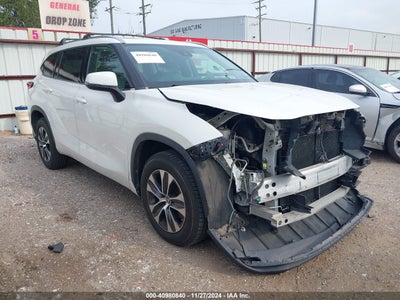 TOYOTA HIGHLANDER 2020