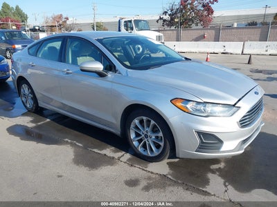 FORD FUSION HYBRID 2019