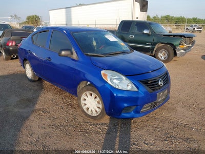 NISSAN VERSA 2014