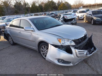 TOYOTA AVALON 2010