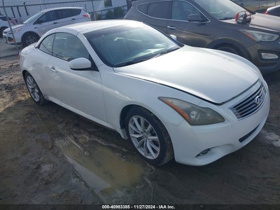 INFINITI G37 2011