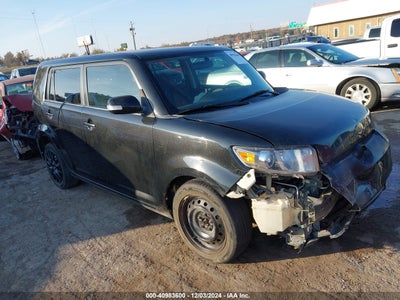 SCION XB 2011