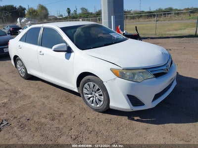 TOYOTA CAMRY 2012